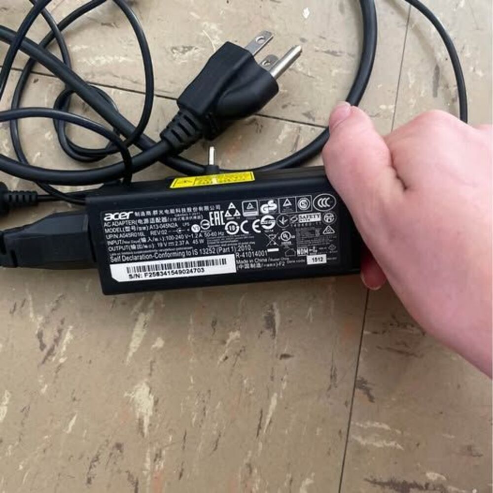 45W AC Adapter Charger for Acer A13-045N2A, 3 mm*1.1mm - Picture 3 of 3